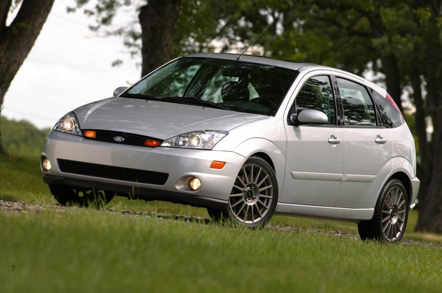  Ford Focus SVT 2002 года  (фото 25 из 98)